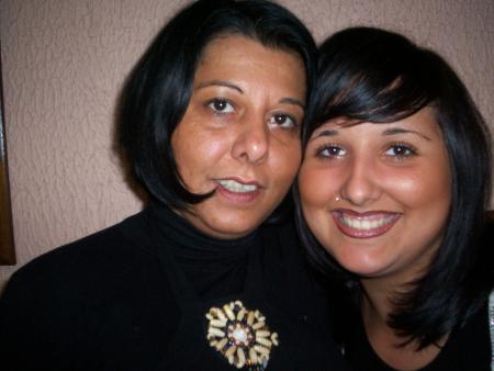 c'est ma maman et moi on n'est belle 